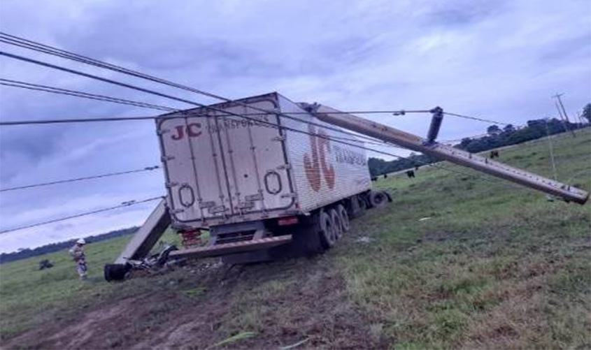 Nota: acidente de trânsito afeta fornecimento de energia em Triunfo e Itapuã do Oeste