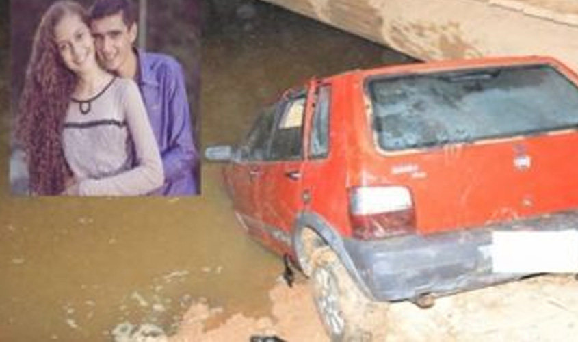Casal  morre após carro cair de ponte no interior de Rondônia