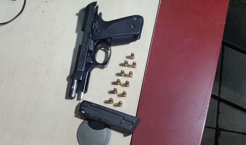 Adolescentes são presos com pistola municiada na zona Leste