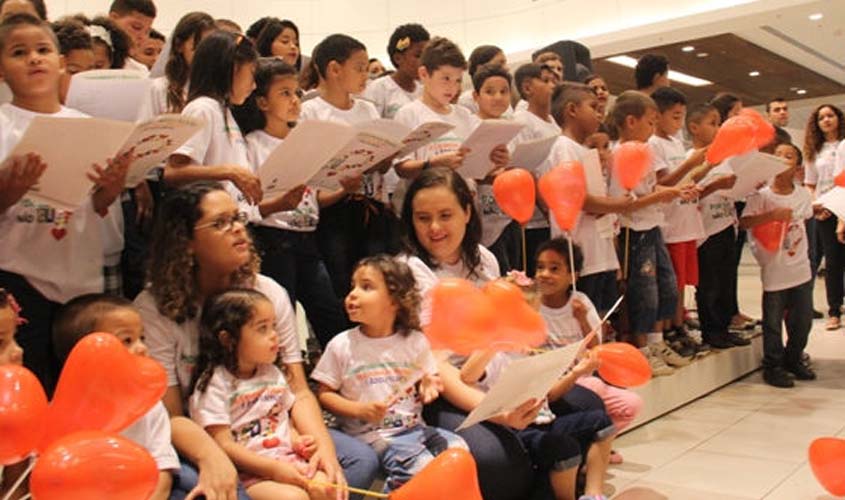 Campanha estimula apadrinhamento de crianças maiores em Porto Velho