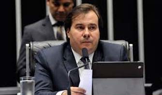 Reforma trabalhista vai ao Plenário no próximo dia 26, prevê Rodrigo Maia