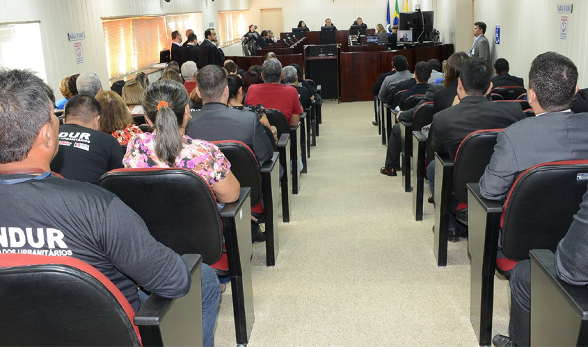 Tribunal Pleno do TRT da 14ª Região declara inconstitucionalidade da Lei Estadual que cria cargos em comissão na Caerd